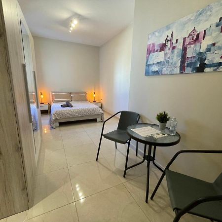 Verdi Apartment - Spacious Modern Apartment, Close To Valletta Santa Vennera المظهر الخارجي الصورة